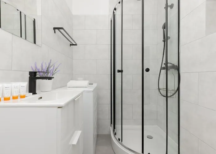 Sweet Lemon Saska Kepa Next To Vistula River By Renters Apartman